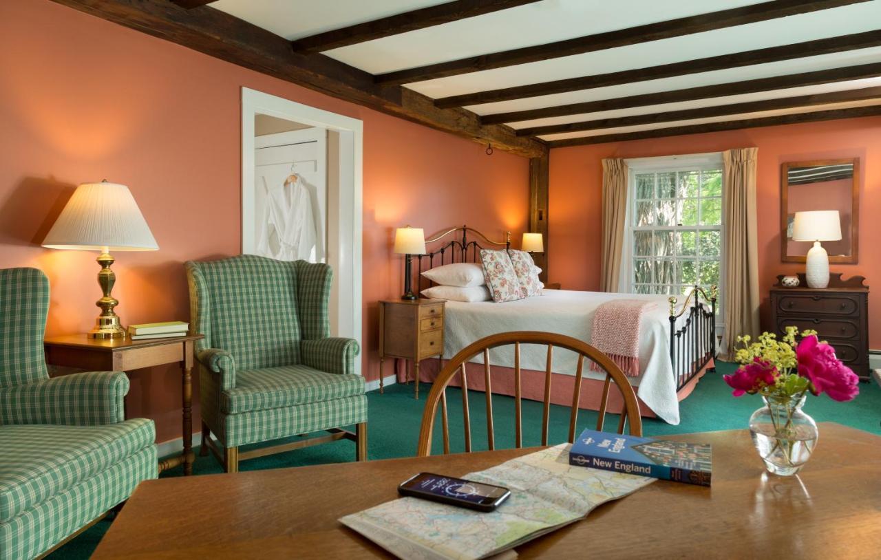Chesterfield Inn Екстер'єр фото