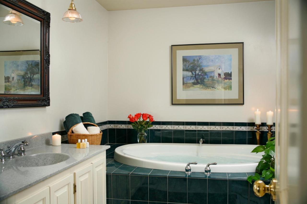 Chesterfield Inn Екстер'єр фото